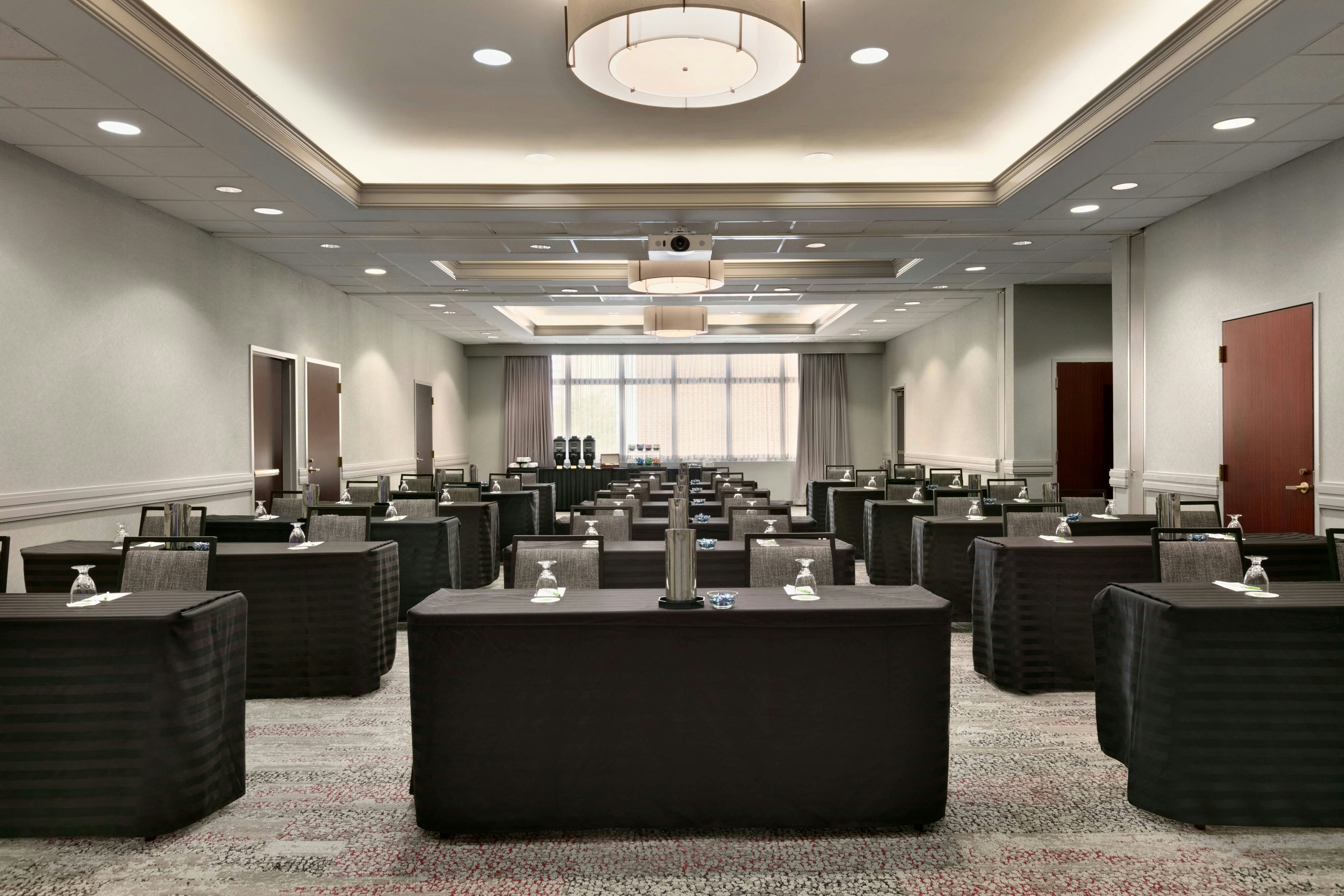 Courtyard by Marriott Tysons McLean 18/22