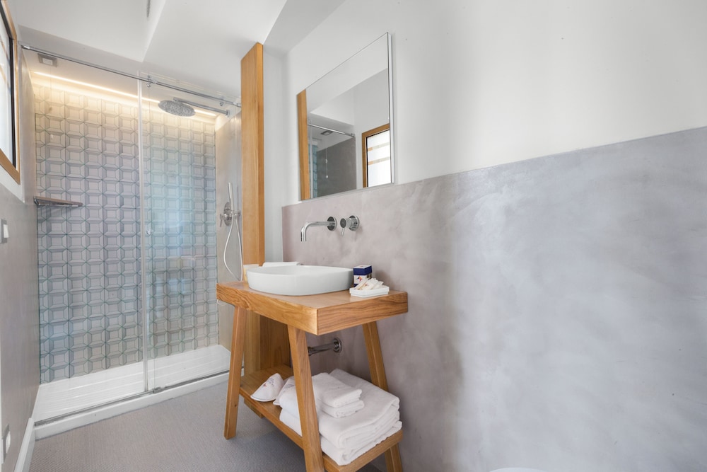 La Piazzetta Guest House 38/41