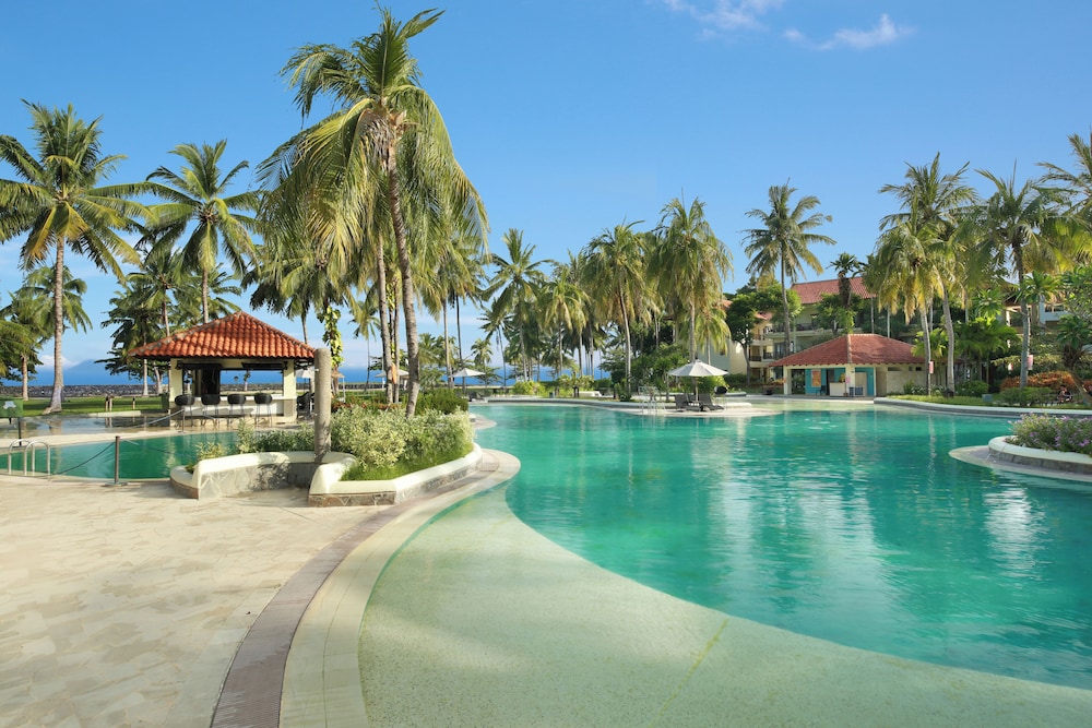 Mercure Manado Tateli Resort And Convention 46/50