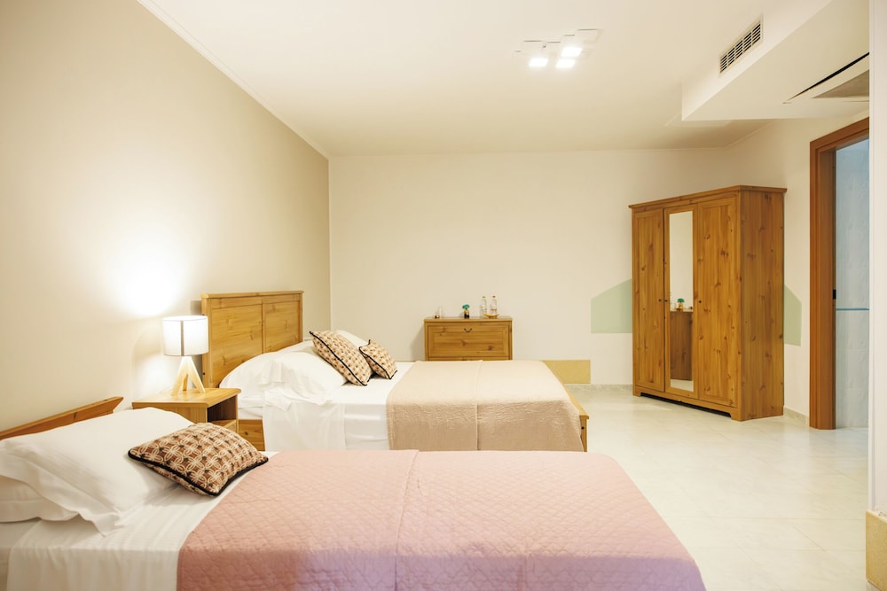 Albatres Palace Hotel 17/63