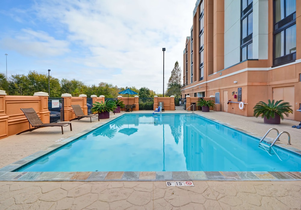 Hyatt Place Baton Rouge Interstate 10 7/40