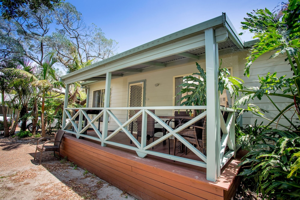 Ingenia Holidays One Mile Beach 1/50