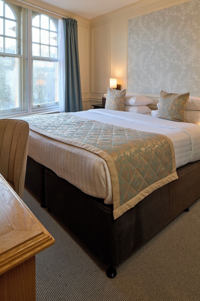 Sloane Square Hotel 23/63