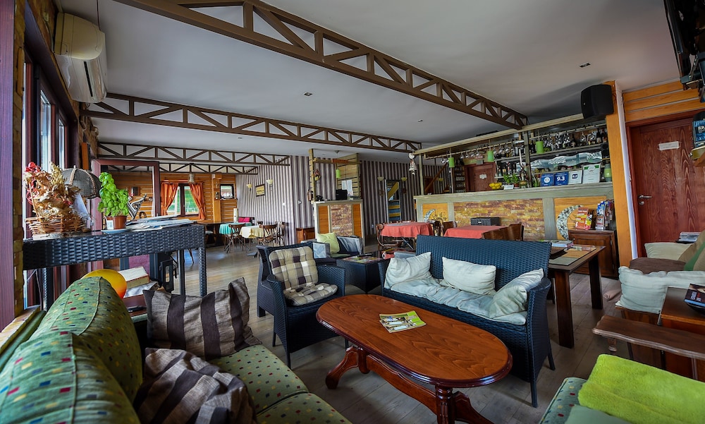 San Art Floating Hostel&Apartments 13/28