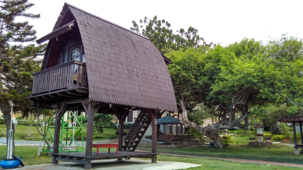Amazing Beach Resort - Palu 6/26