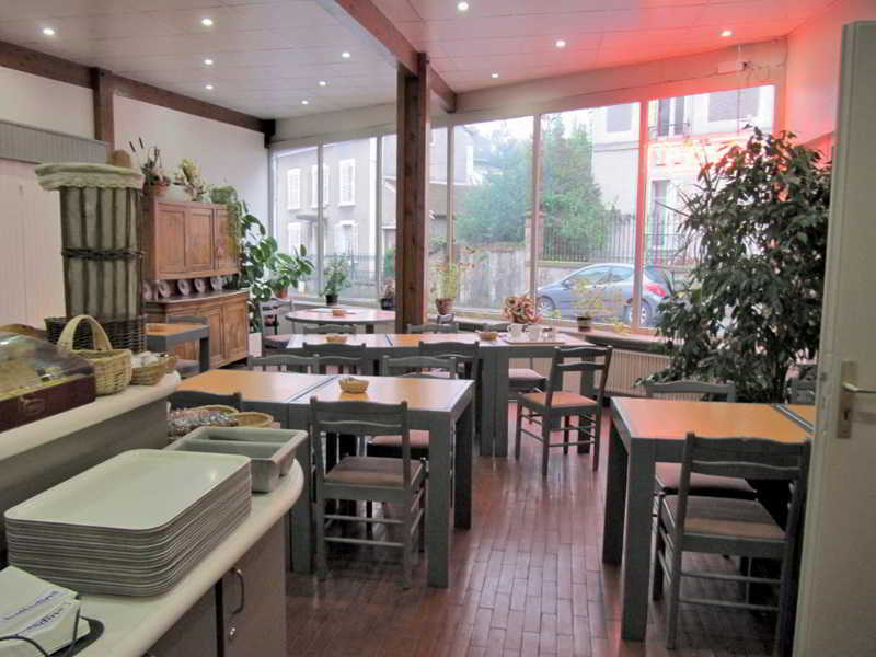 Hotel The Originals Remiremont Arum 30/38