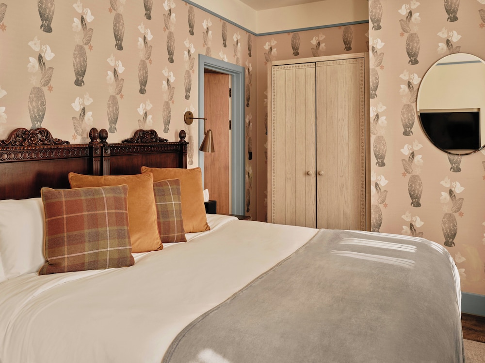 1 Bedroom, Charleston, Apartment, Double Bed، The Morton Hotel 4/9