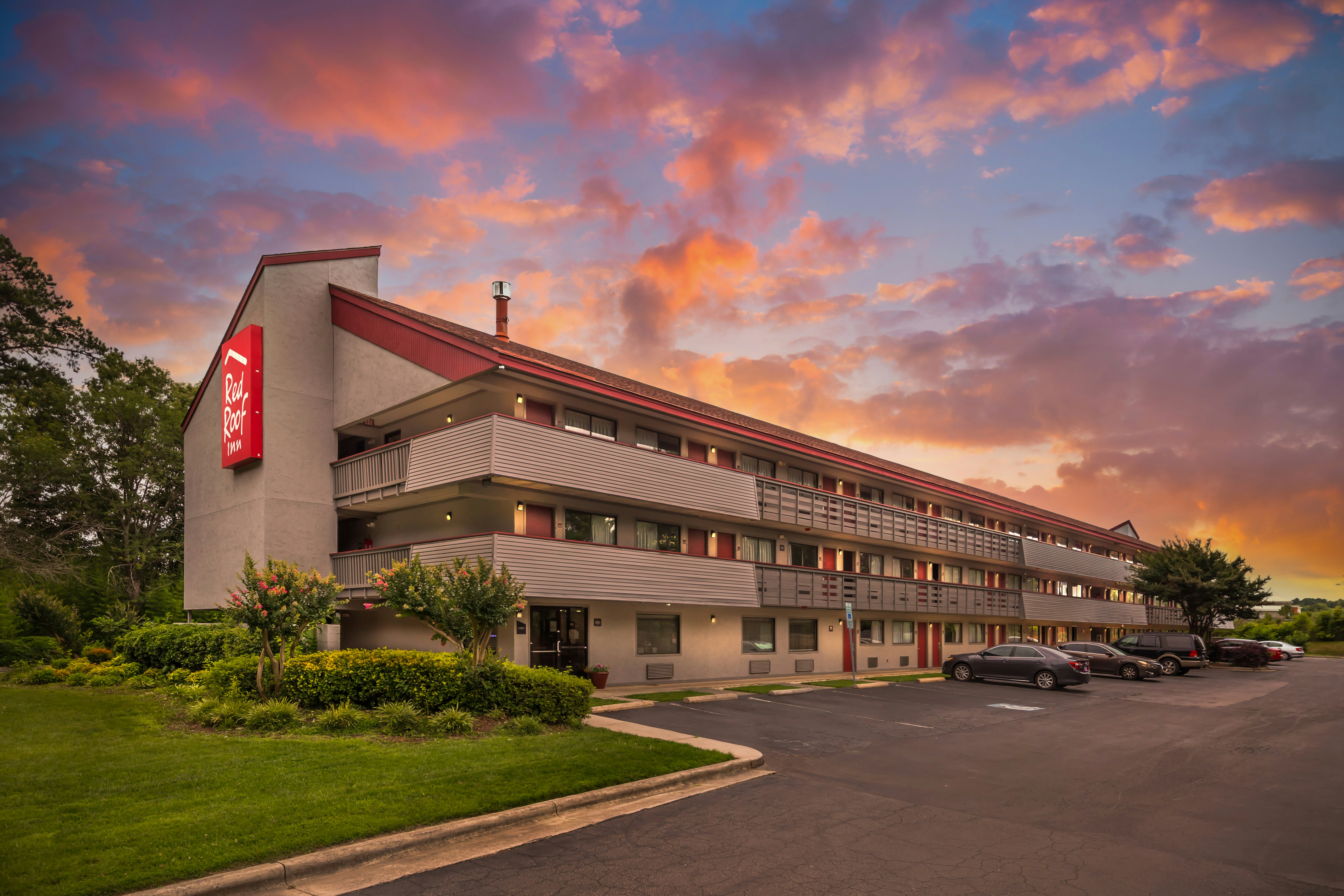 Red Roof Inn Durham - Duke Univ Medical Center 4/30