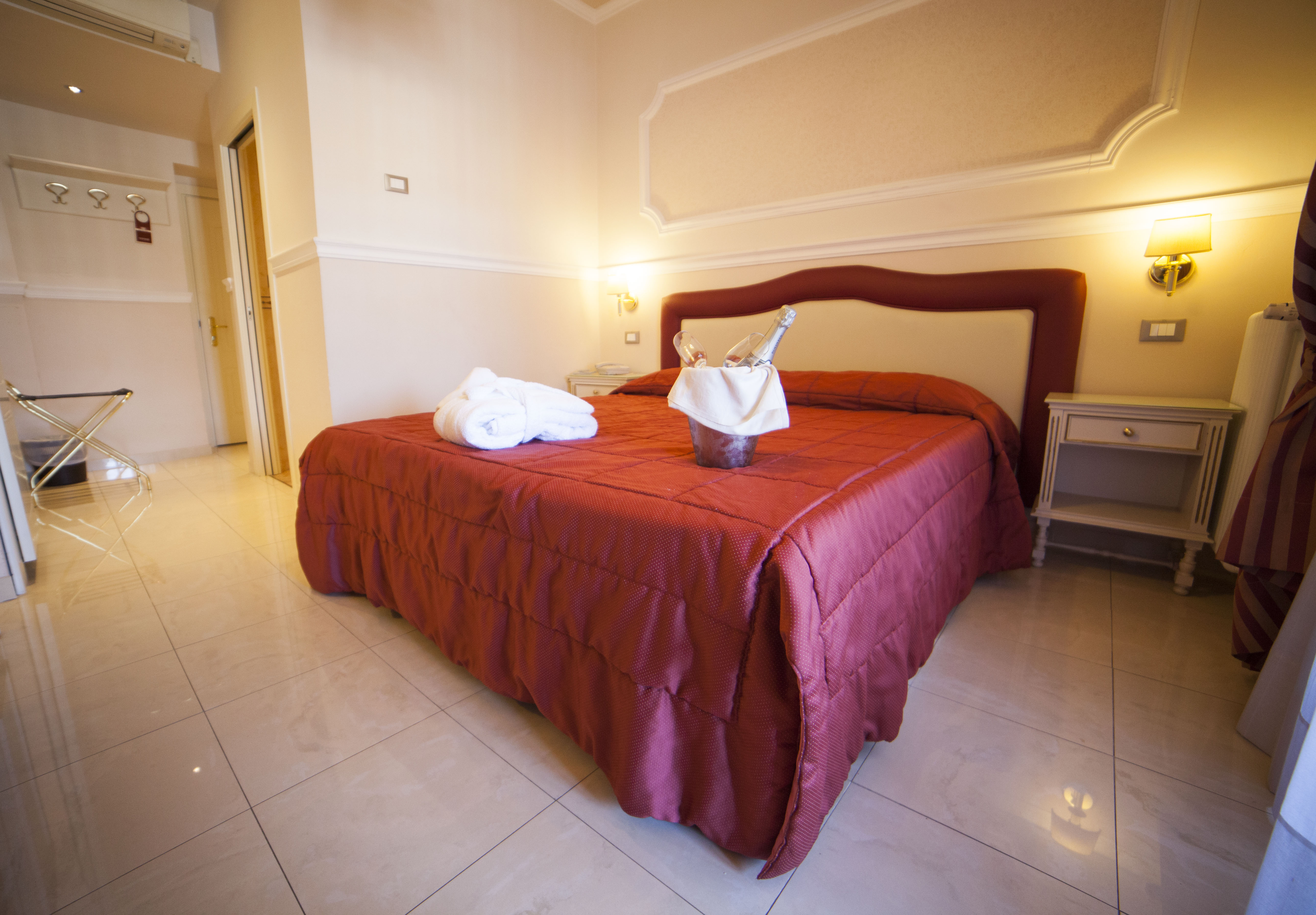 Grand Duca Hotel 4/49