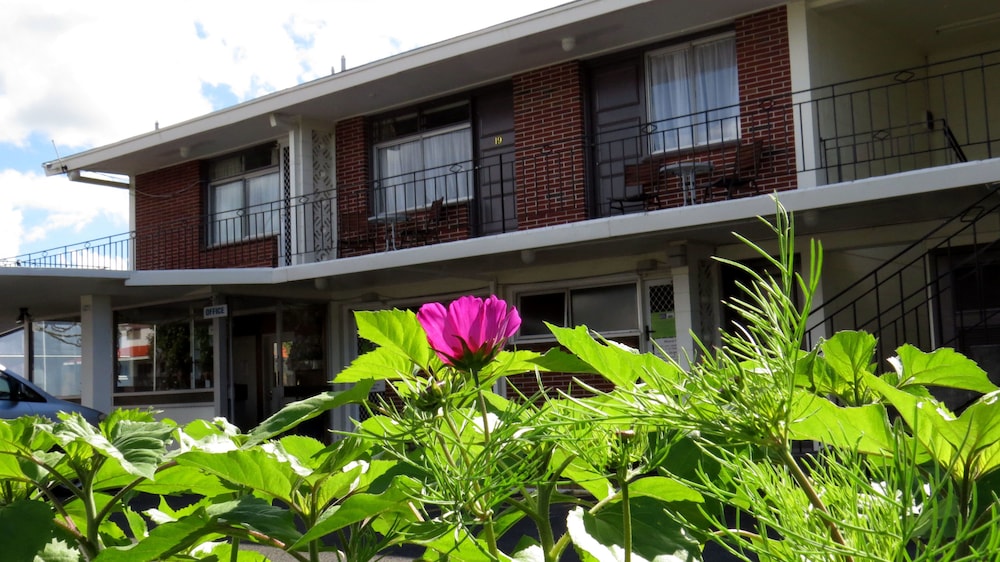 Kuirau Park Motor Lodge 4/49