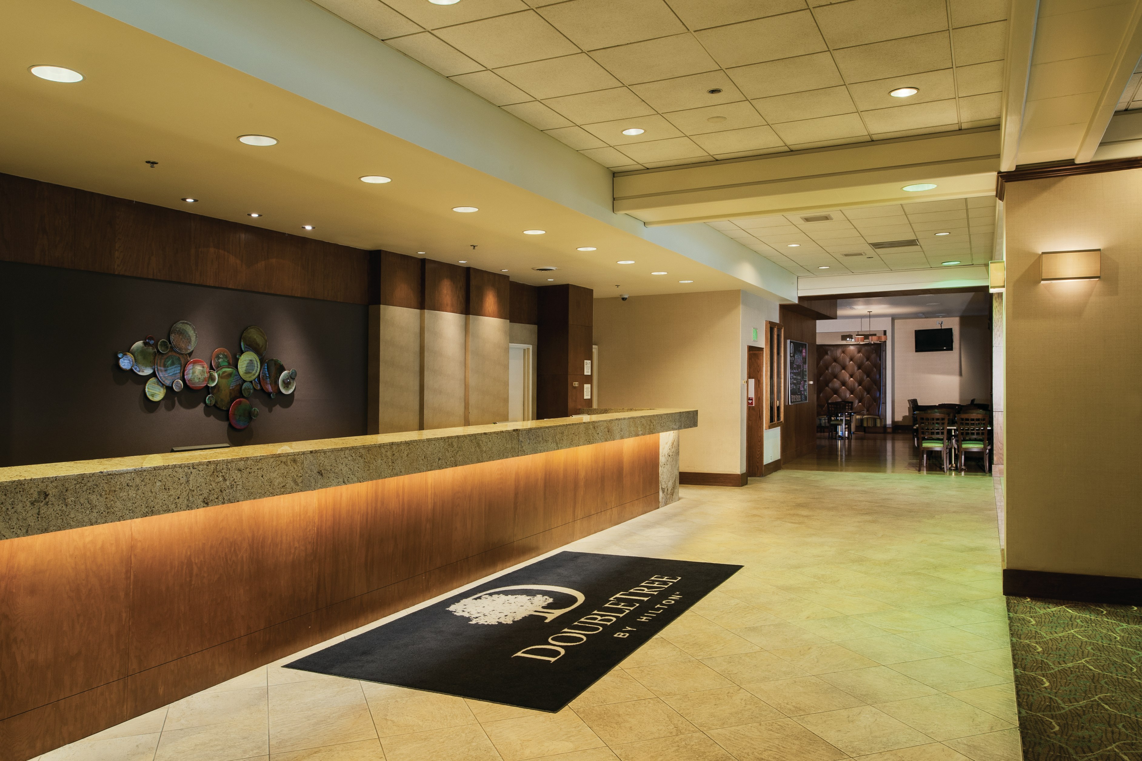 Doubletree by Hilton Hotel Omaha Downtown 6/58