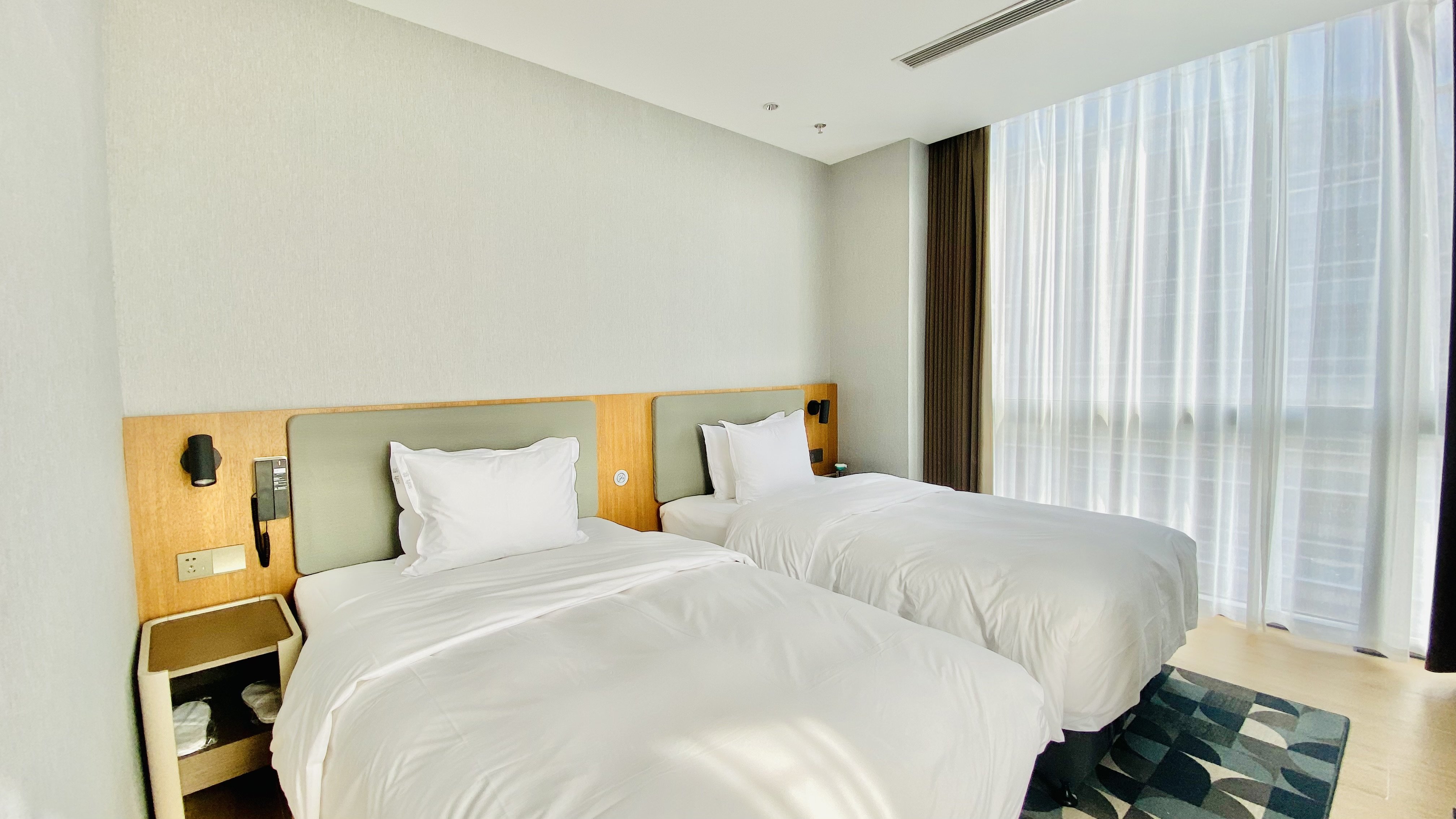 Holiday Inn Express Jining Cultural Center 10/46