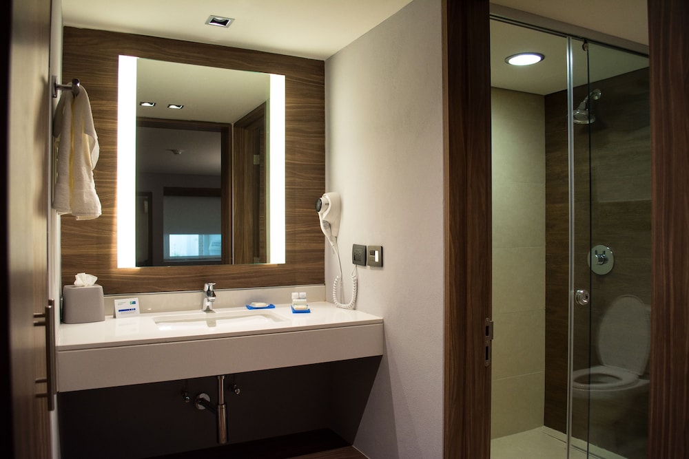 Holiday Inn Express - Morelia 32/76