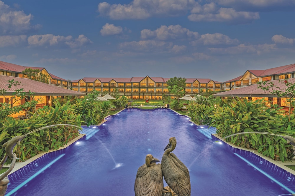 MAYFAIR Tea Resort 42/50