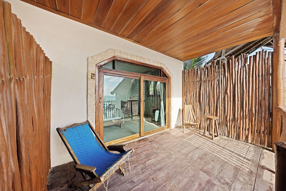 Playa Canek Boutique Eco Hotel 73/100