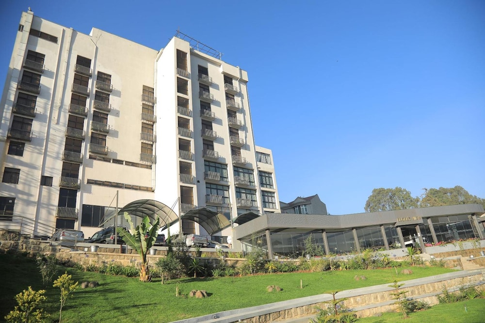 Elgel Hotel And Spa 8/58