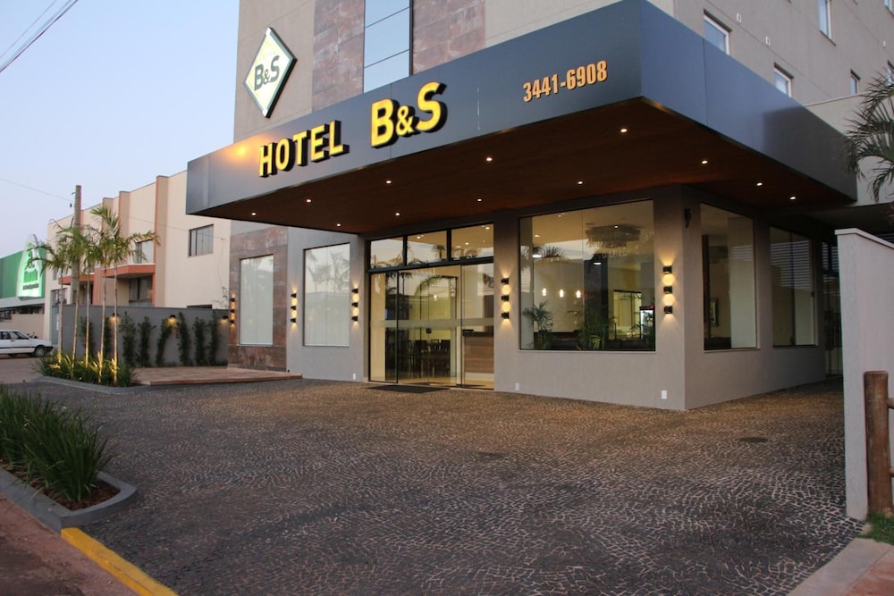 Hotel B&S 6/35
