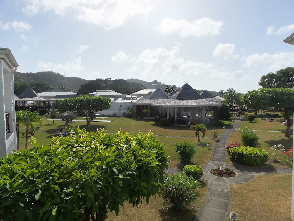 Coyaba Beach Resort Grenada 62/67