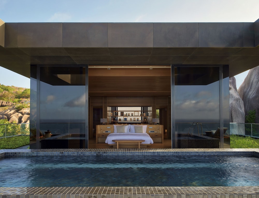 Six Senses Zil Pasyon 37/66