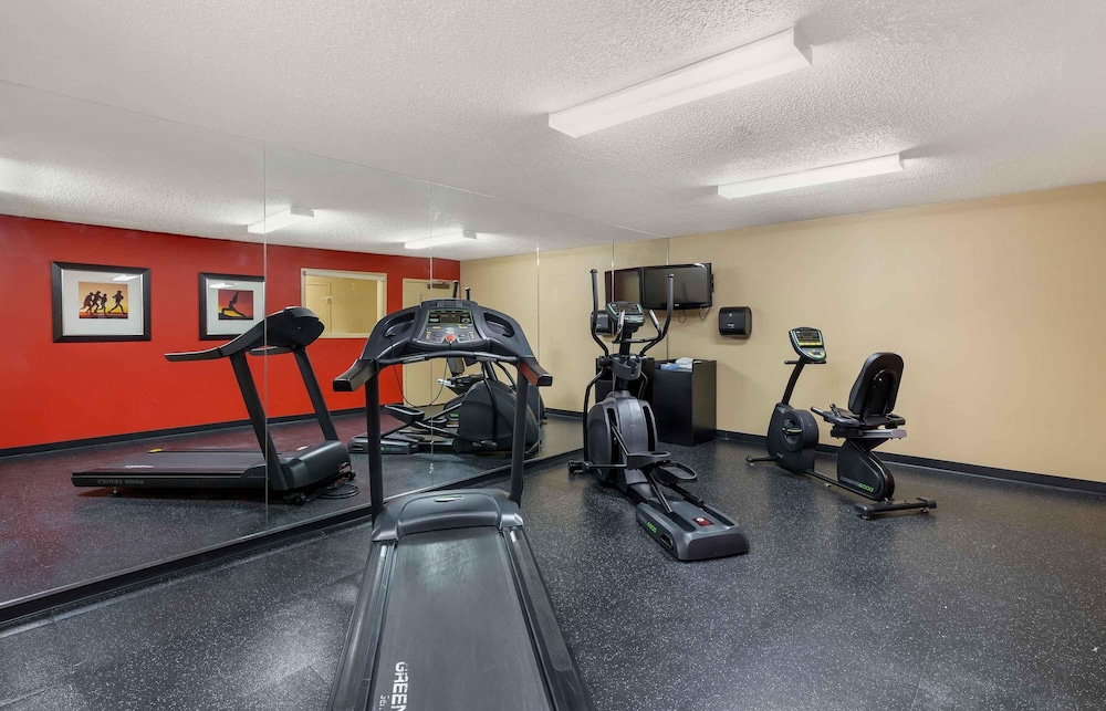 Extended Stay America - Cleveland - Great Northern Mall 30/54