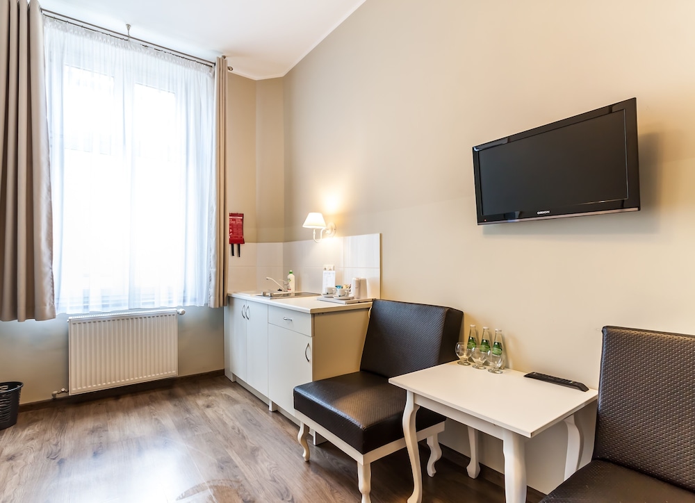 Leone Aparthotel 26/30