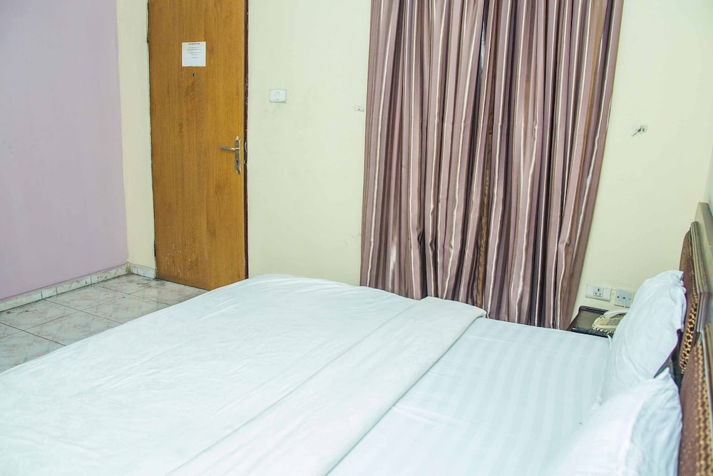 Muriela Hotels 22/45