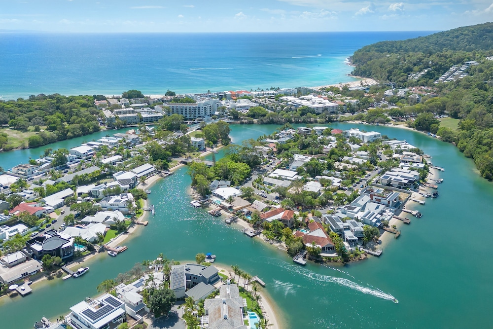 Caribbean Noosa Resort 57/68