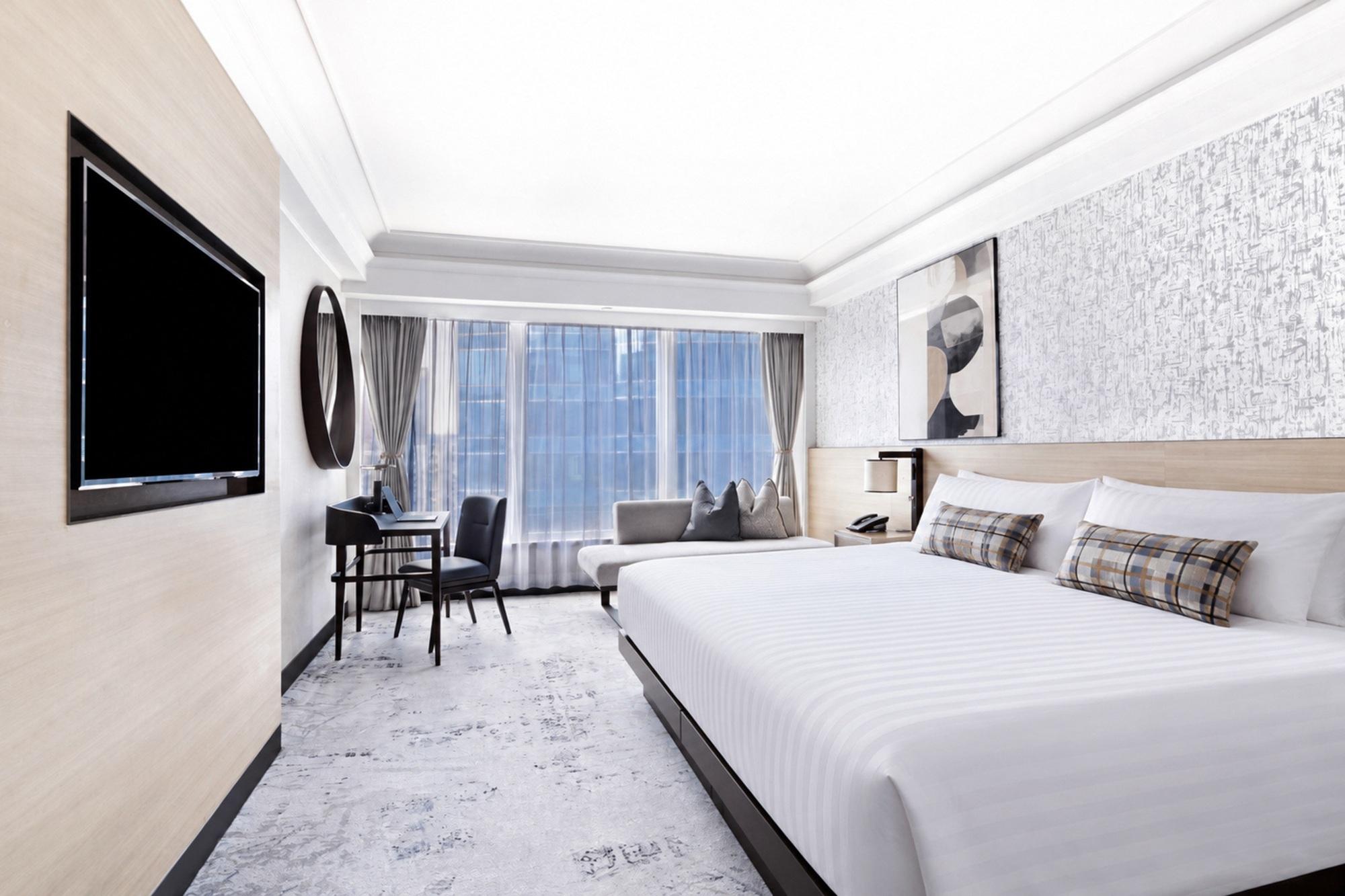 Room, Courtyard View