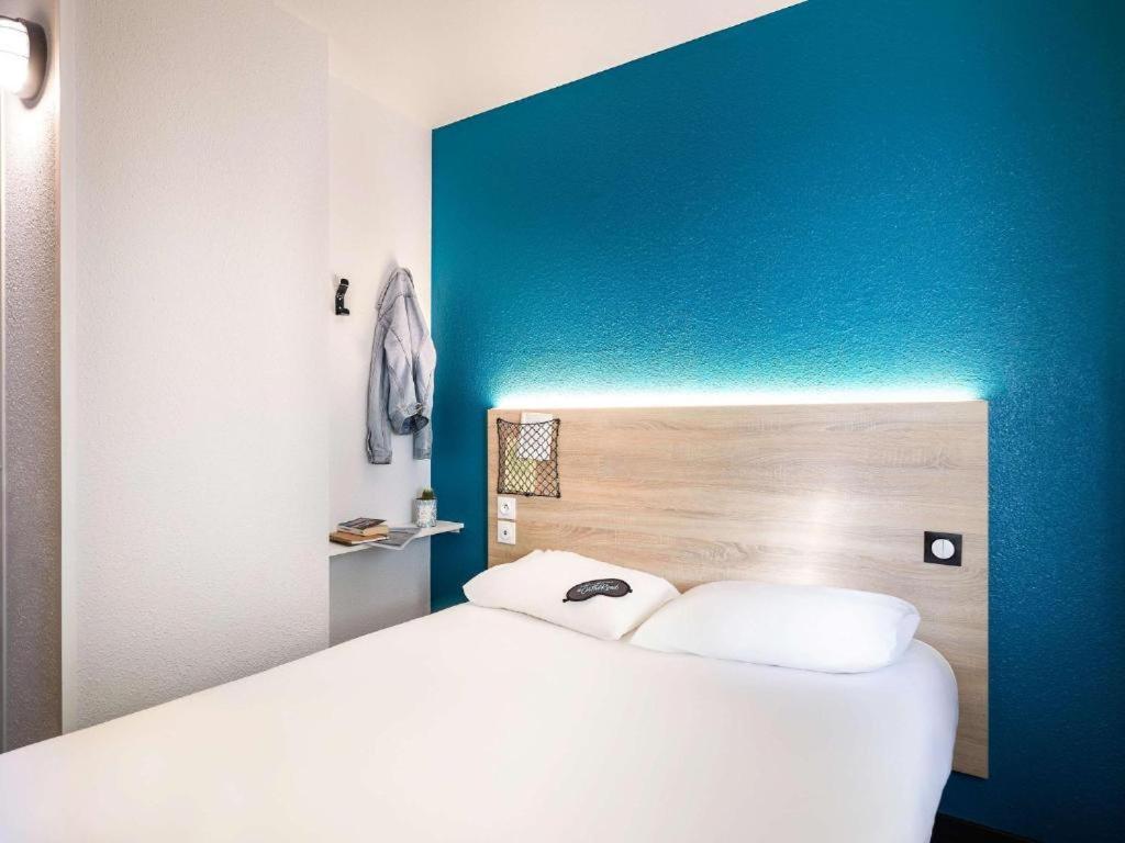 غرفة بسرير مزدوج، hotelF1 Moret Fontainebleau 9/10