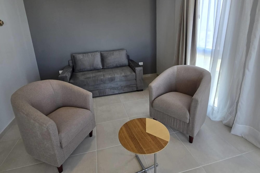 Ramada Residences by Wyndham Puerto Madryn CQ Gales 33/54