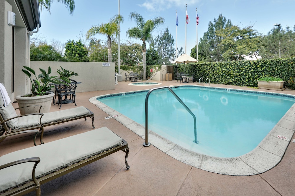 Hilton Garden Inn San Diego Del Mar 6/74