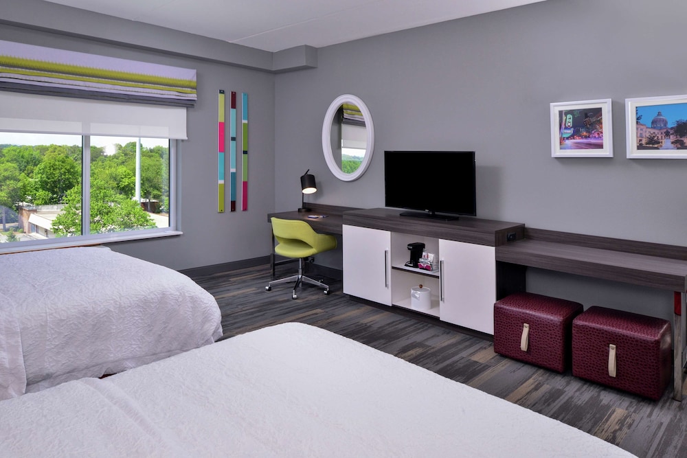 Hampton Inn Suites Atlanta Marietta Ga 13/52