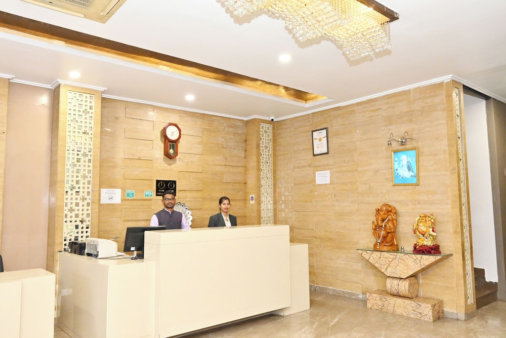 Hotel Simran 6/43