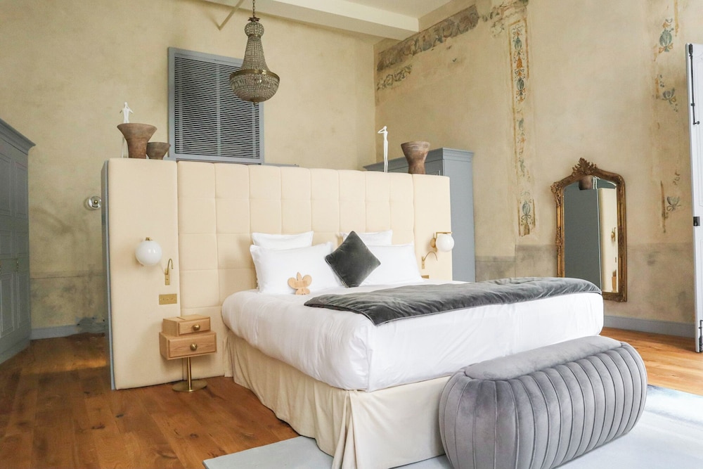Hotel Richer de Belleval 6/50