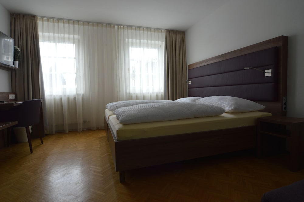 Pension Elisabeth 18/50