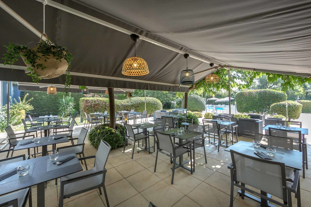 Mercure Cavaillon Portes Du Luberon 50/64