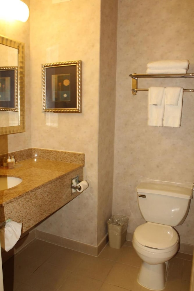 Marco Laguardia Hotel And Suites By Lexington 10/33