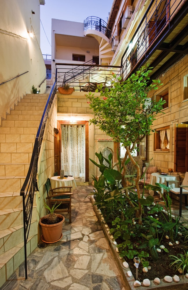 Barbara Studios酒店(Barbara Studios) 图片1