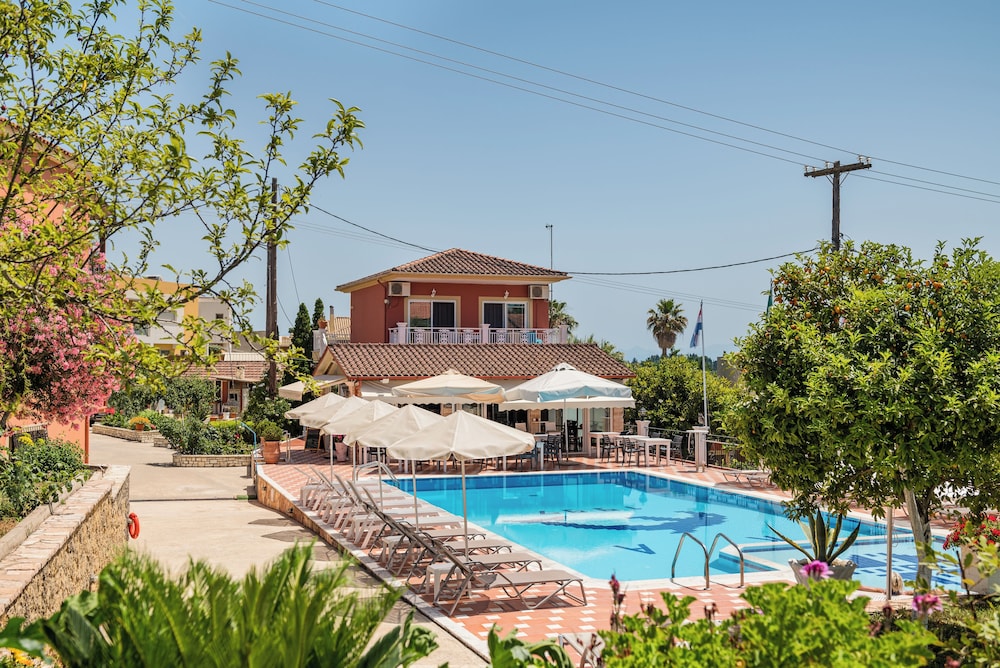 Mariettas Resort 41/50