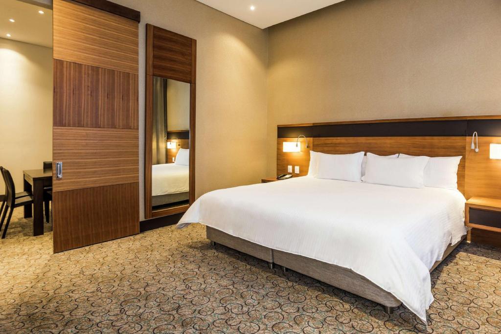 PRESIDENTIAL, EXECUTIVE, SUITE, KING BED