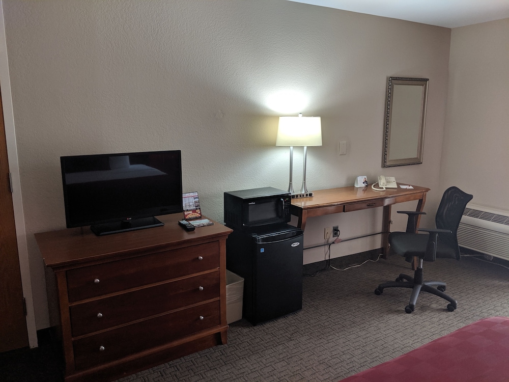 Ramada By Wyndham Raleigh 25/30