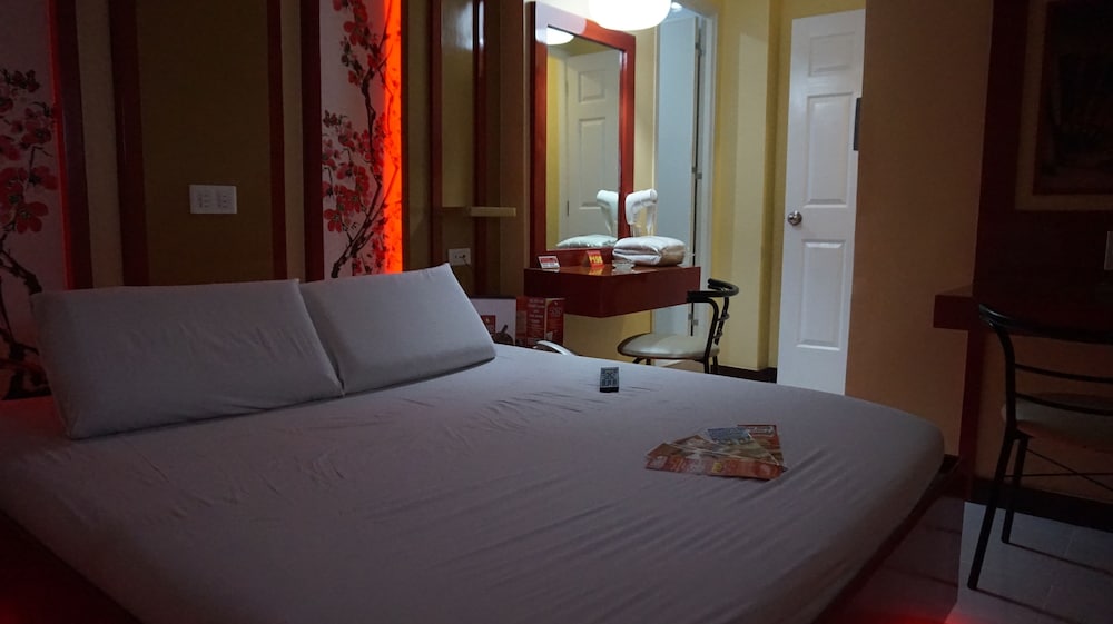 Hotel Sogo Edsa Caloocan 33/38