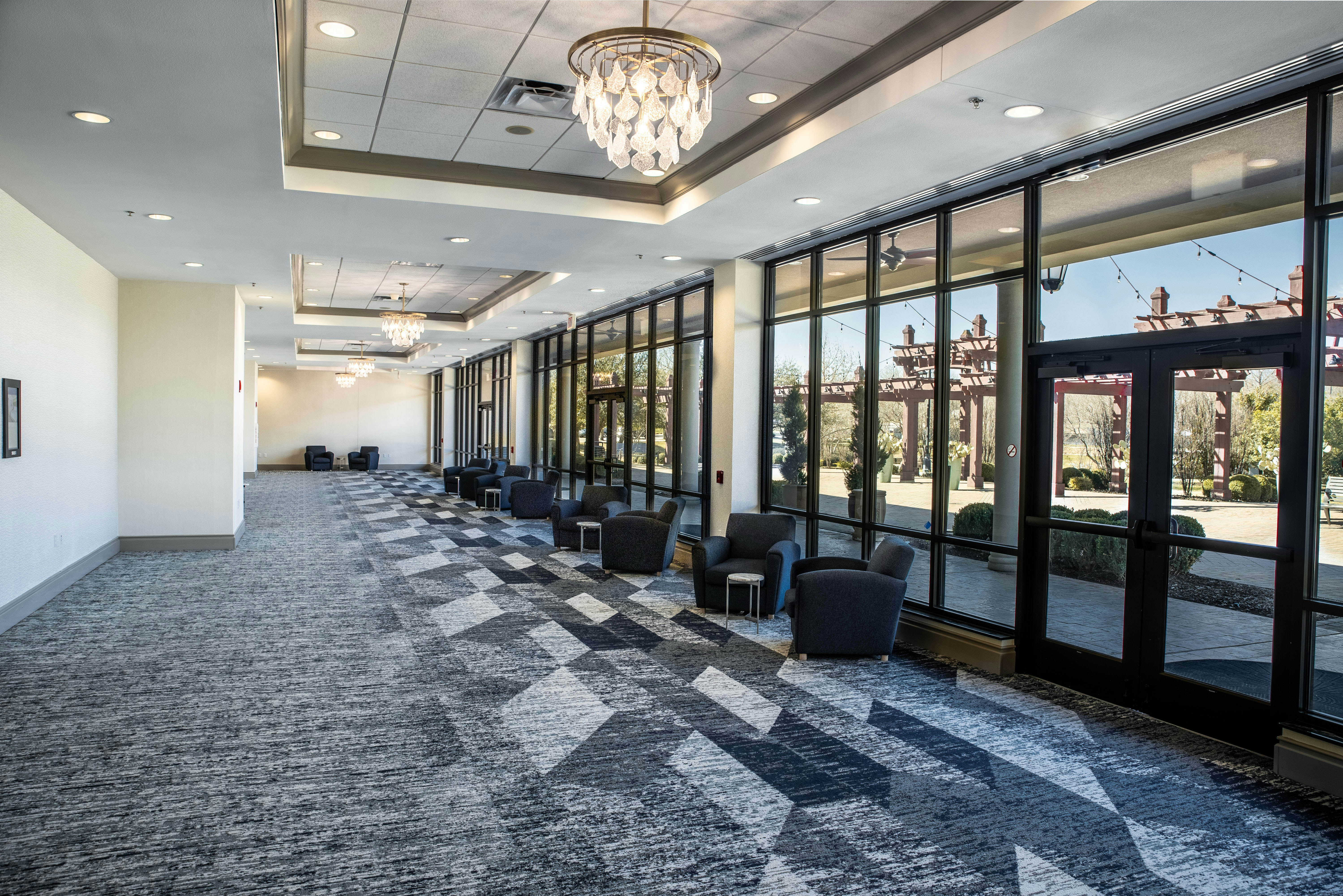 HILTON DALLAS-SOUTHLAKE TOWN SQUARE 46/95