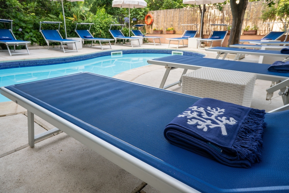 Hotel Regina Sorrento 44/72