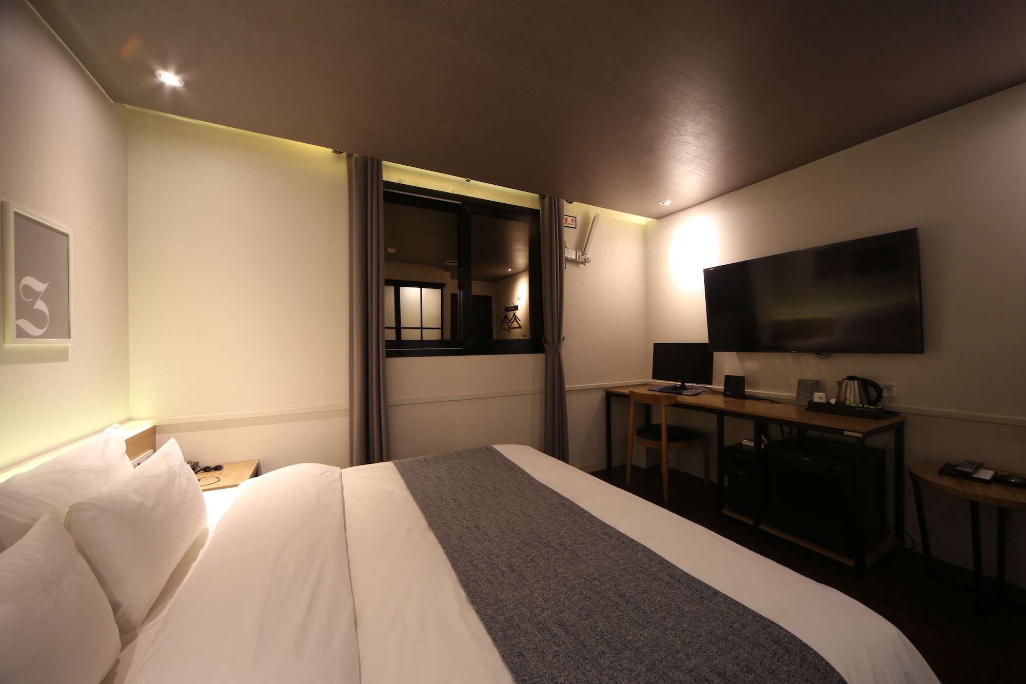STANDARD, DOUBLE BED