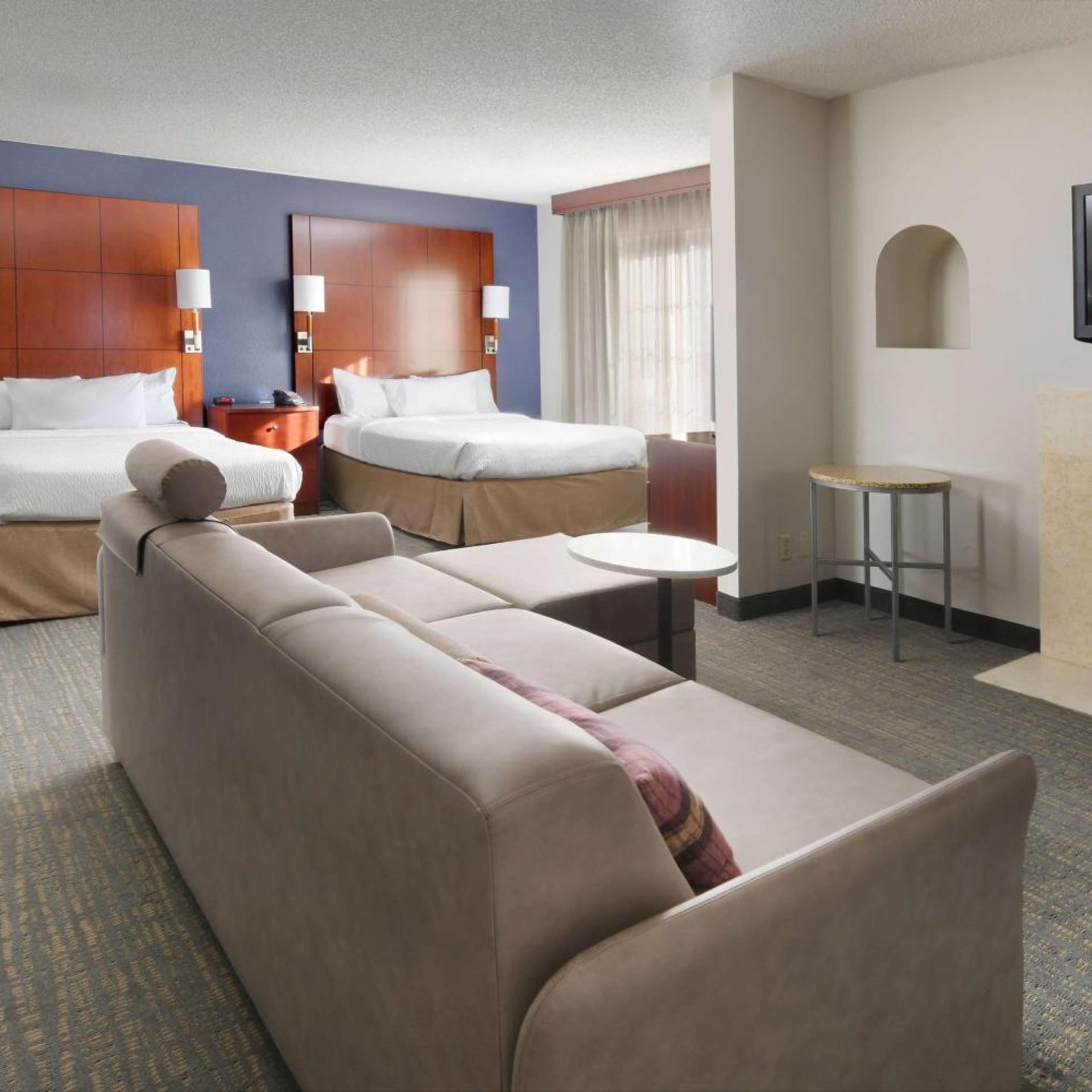 STUDIO, SUITE, 2 DOUBLE BEDS, BATHTUB, ACCESSIBLE