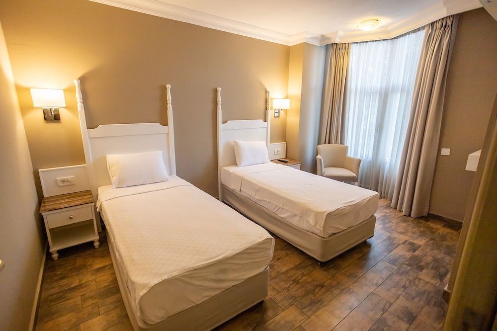 Olbios Marina Resort 6/50
