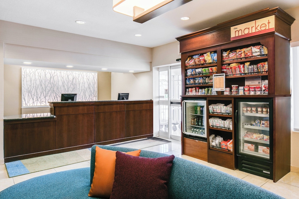 Fairfield by Marriott Inn & Suites Kansas City Airport 5/38