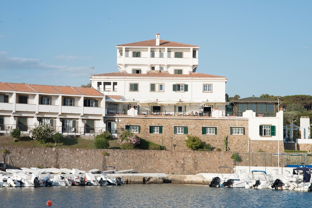 Mercure Civitavecchia Sunbay Park Hotel 63/65