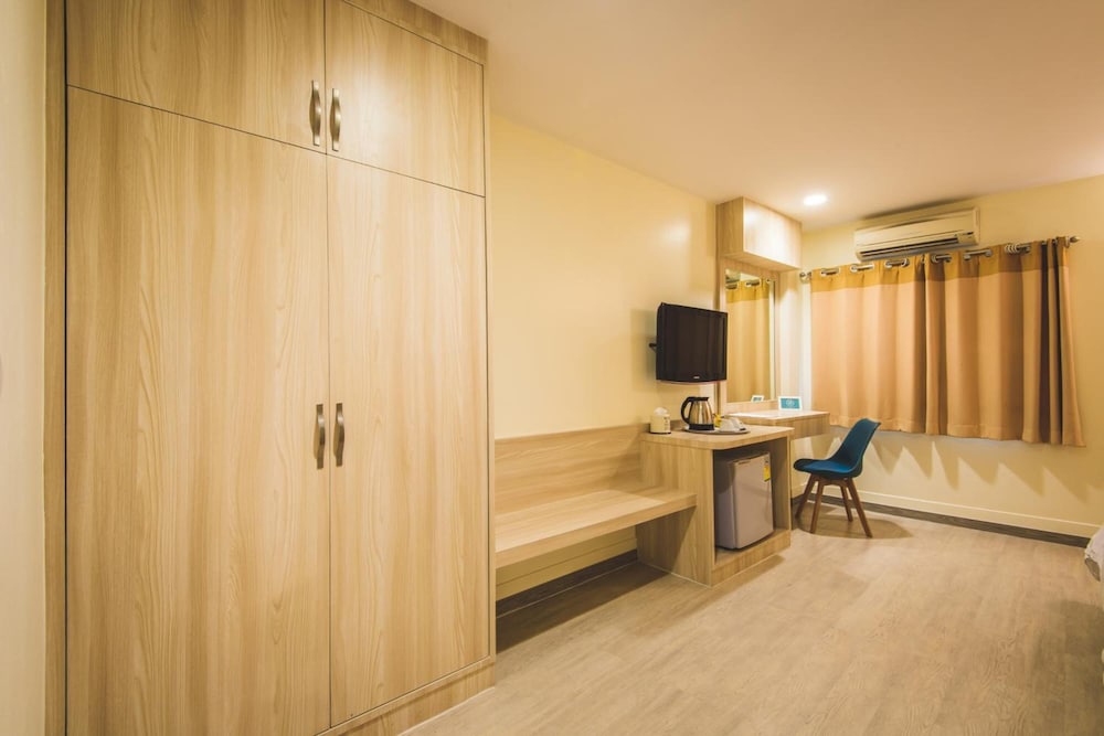 Newsuanmali Hotel 20/41